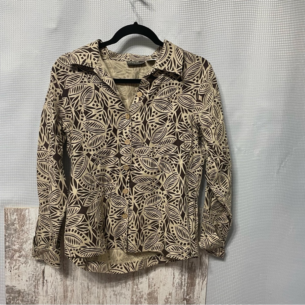 Onque Casuals Line Printed Button Down Size Small - image 1